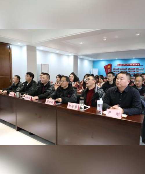 高坪区最新新闻头条，今日热点报道