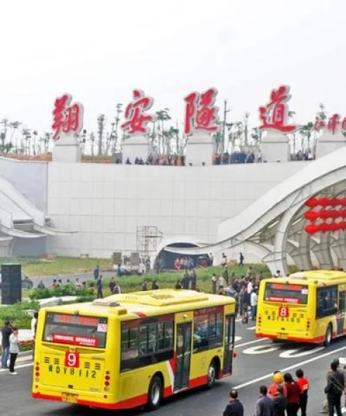 东风新城饭店跻身前十名，美食盛宴与独特体验引领新城标杆